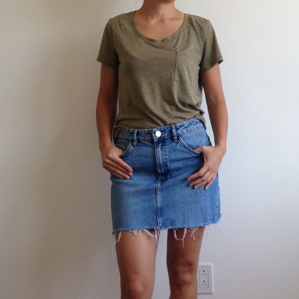 Zara - High Waisted Denim Skirt With Raw Edges